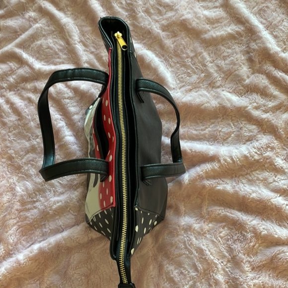 Disney Minnie Mouse Black and White Polka Dot Handbag - Picture 6 of 8